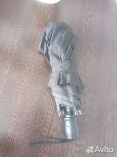 Большой зонт