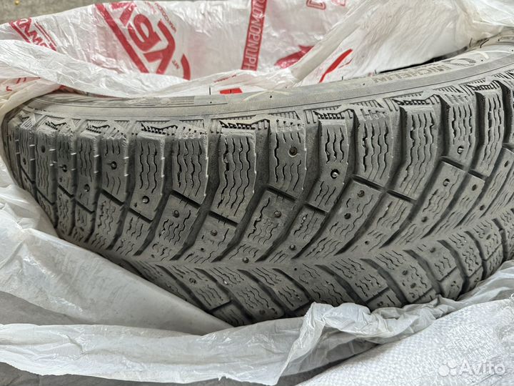 Michelin X-Ice North 235/55 R19