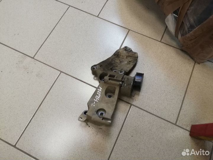 Кронштейн генератора рено меган 2