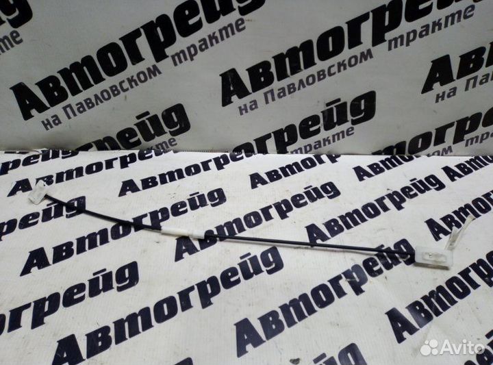 Тросик багажника Volkswagen Touareg 7LA BMV 2006