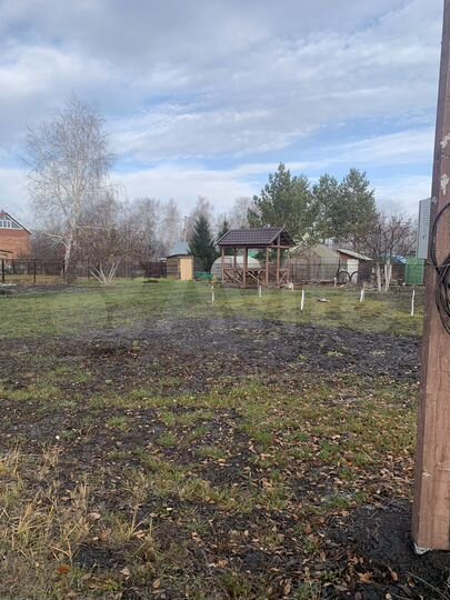 Дача 10 м² на участке 8 сот.