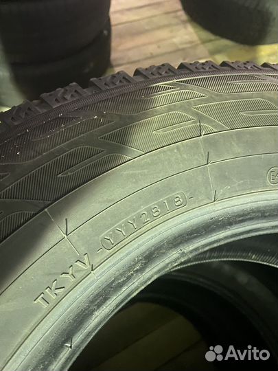 Yokohama Ice Guard Stud IG55 215/70 R16 100T
