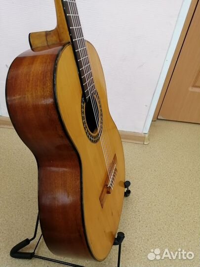 Классическая гитара мастеровая 4/4
