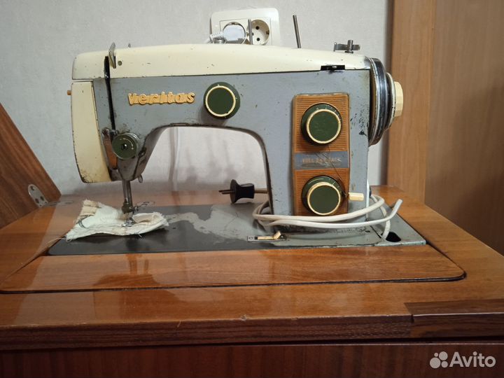 Швейная машинка veritas