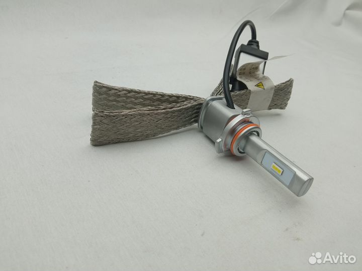 Светодиодные лампы в фары B1 - 28W