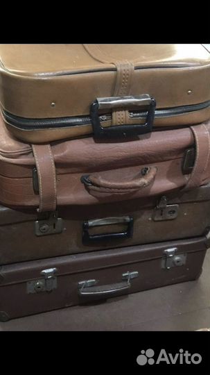 Чемоданы советских времен