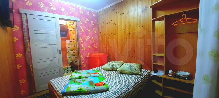 Комната 12 м² в 6-к., 1/1 эт.