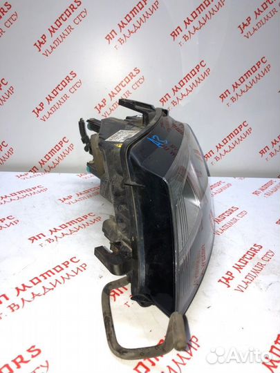 Фара ксеноновая левая Audi A3 8P CAX 1.4 2011