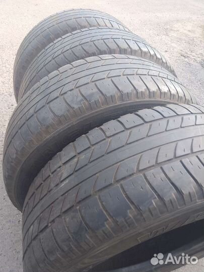 Goodyear Wrangler HP 235/65 R17