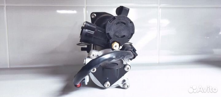 Пневмоподвеска компрессор Mercedes ML,GL 164