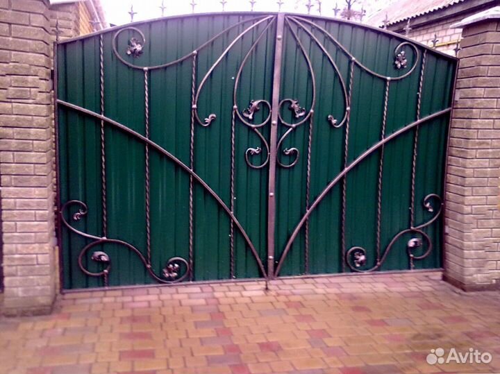 Кованные распашные ворота / монтаж и установка