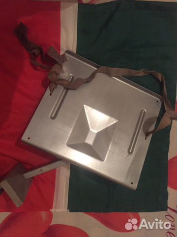 Крондштейн для телевизора 2000г