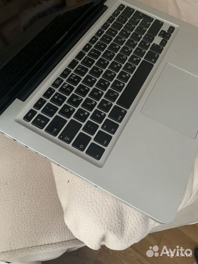 Apple MacBook Pro 13, 2011г.п 2.5GHZ/4gb/320gb/GF3