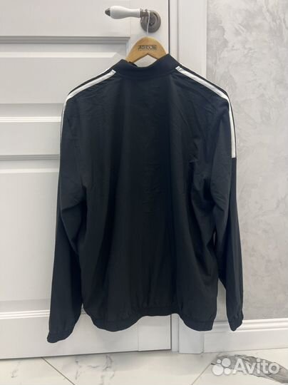 Ветровка Adidas L оригинал