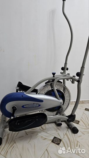 Эллиптический тренажер