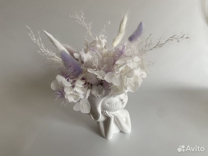 Композиция из сухоцветов