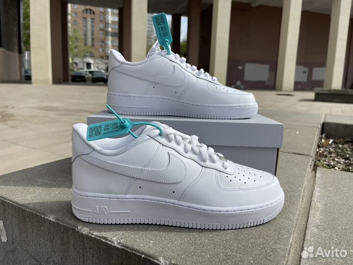 Кроссовки nike air force 1 белые