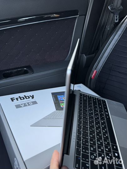 Ноутбук frbby v10