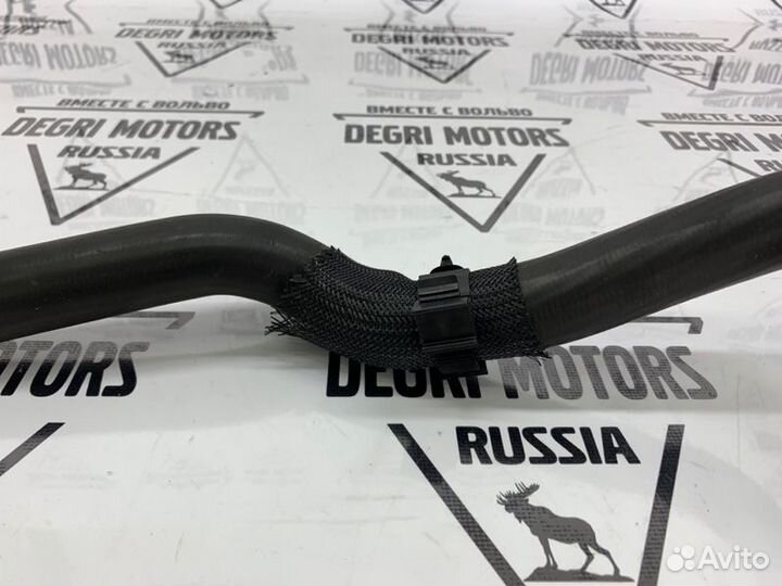 Шланг радиатора 1.6T верхний Volvo S60 S80 2008
