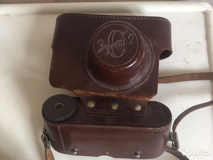 Плёночный фотоаппарат Зоркий 2