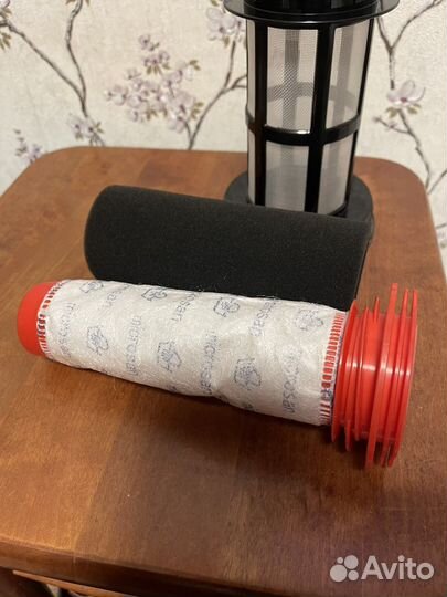 Контейнер-пылесборник для пылесоса Bosch BCH6