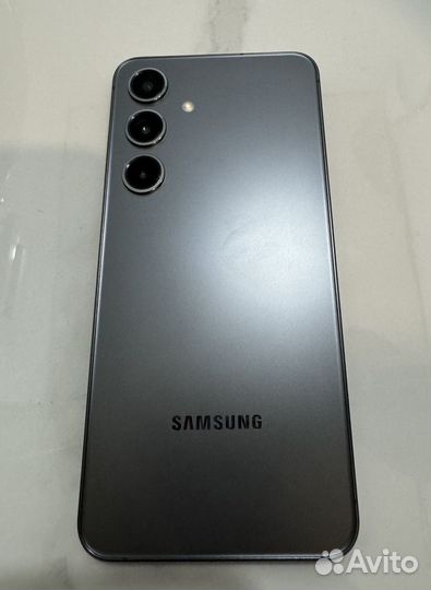 Samsung Galaxy S24, 8/256 ГБ