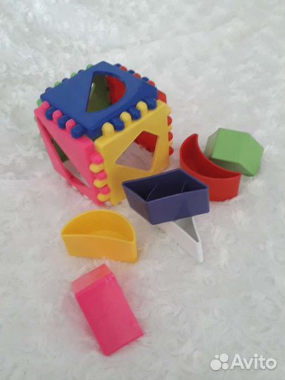 Развивающие игрушки