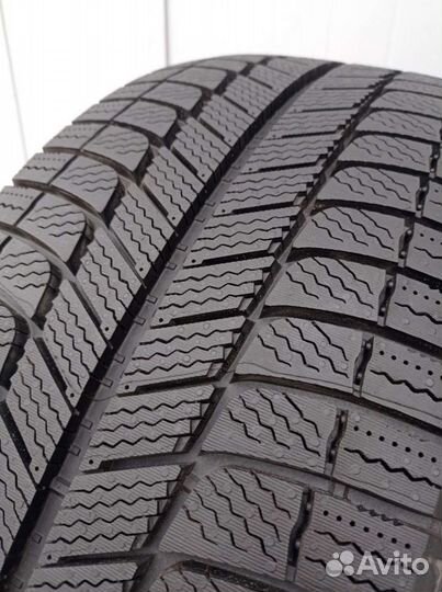 Michelin X-Ice 3 255/50 R19 107H