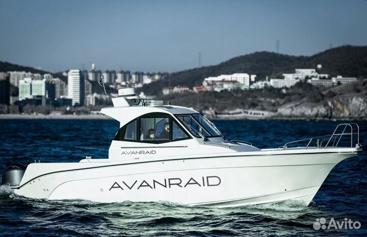 Катер Avanraid F320