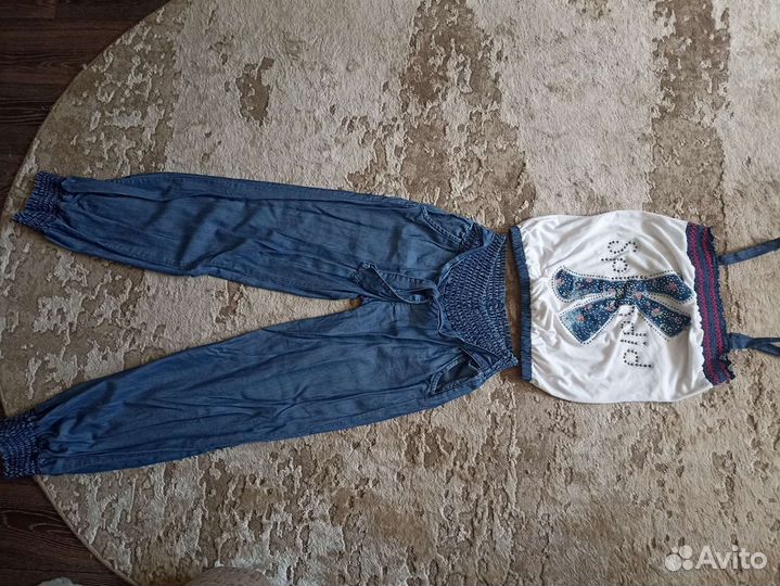 Костюм женский