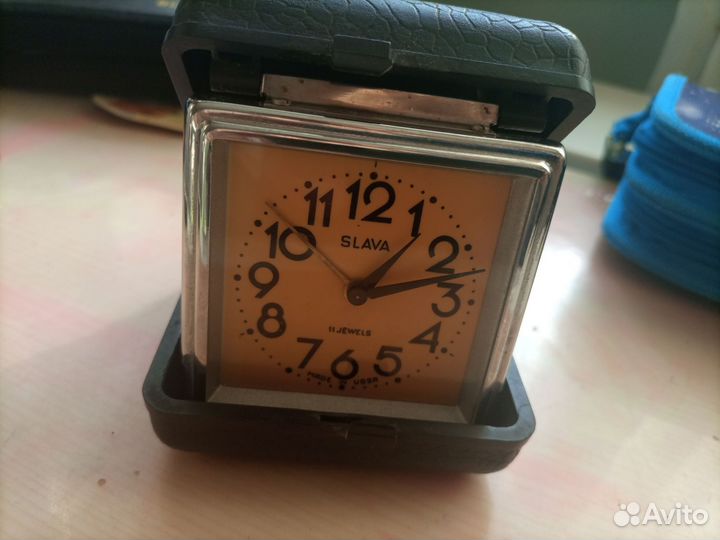 Настольные часы