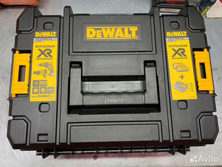 Шуруповерт ленточный dewalt DCF620D2K (18В)