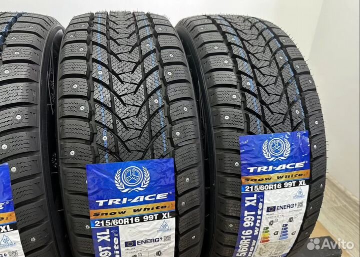 Tri Ace Snow White II 215/60 R16 46T