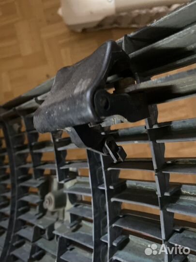 Решетка радиатора Toyota Crown