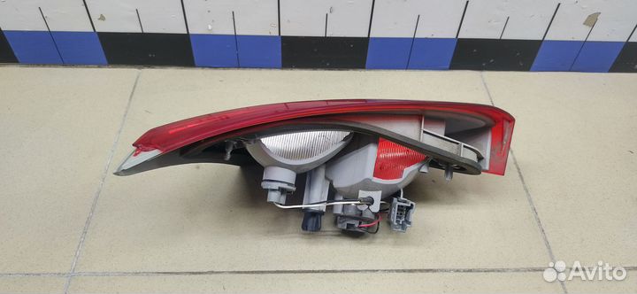 Фонарь задний внутренний правый Focus III 2011