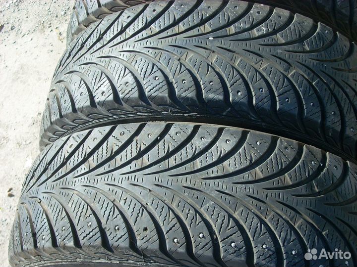 Sava Eskimo Stud 195/65 R15 91T