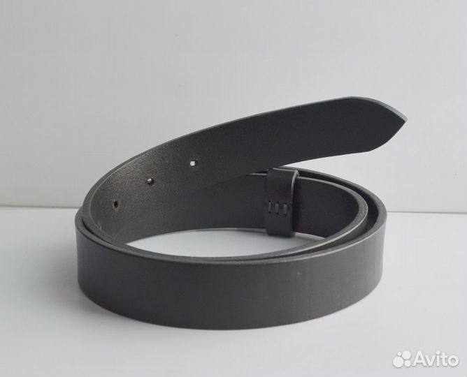 Ремень мужской из натуральной кожи черного цвета