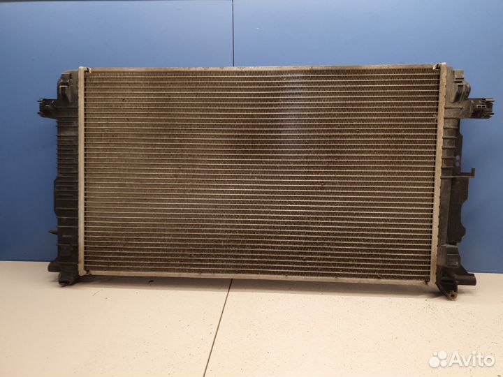 Радиатор основной охлаждения двигателя Volkswagen