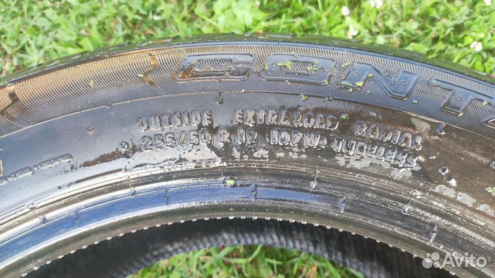 Continental Contact UHP 255/50 R19 107W