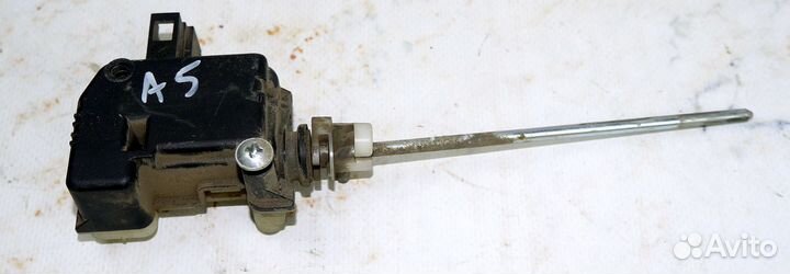 Активатор лючка бензоб Шкода Октавия А5