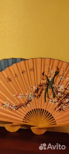 Веер интерьерный