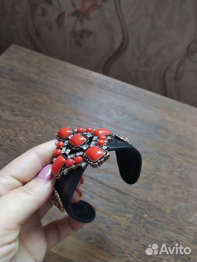 Кожаный браслет женский