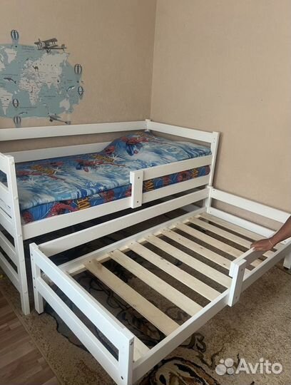 Детская кровать двухъярусная выкатная