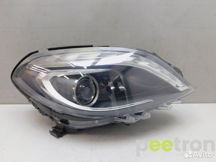 Б/У Фара правая A2468200861 mercedes-benz