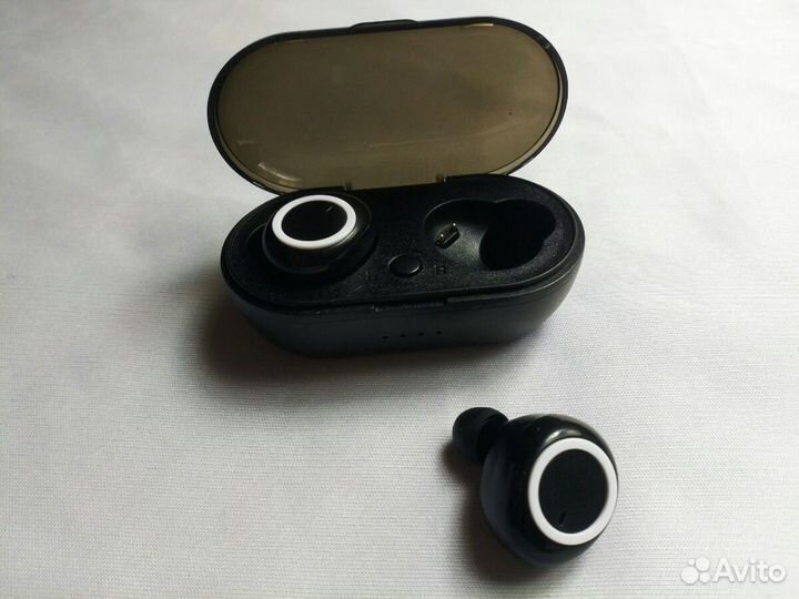 Беспроводные наушники airdots T8, новые