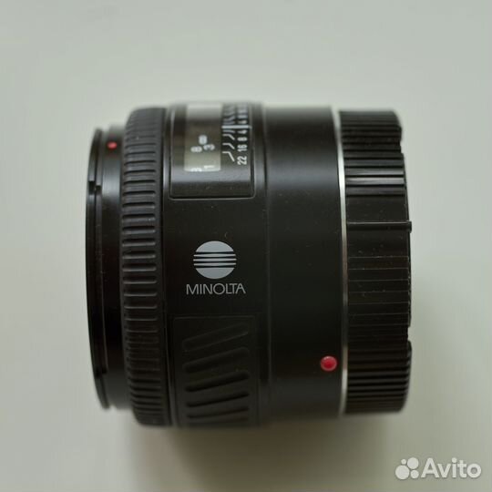 Объектив Minolta AF28 mm f/2