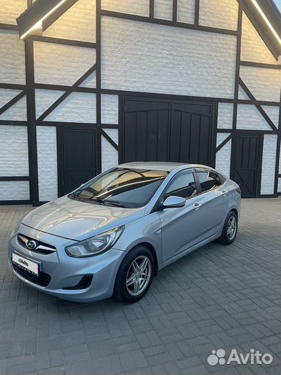 Hyundai Solaris 1.4 AT, 2011, 141 000 км