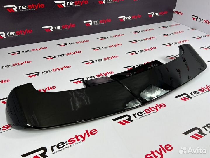 Спойлер Toyota Land Cruiser 105 S1558