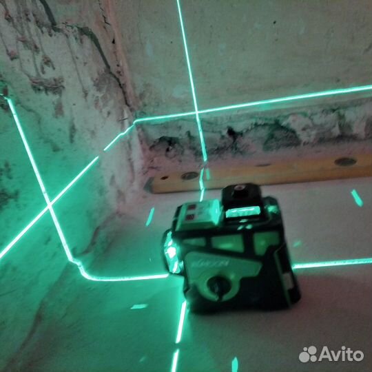 Уровень лазерный 3D