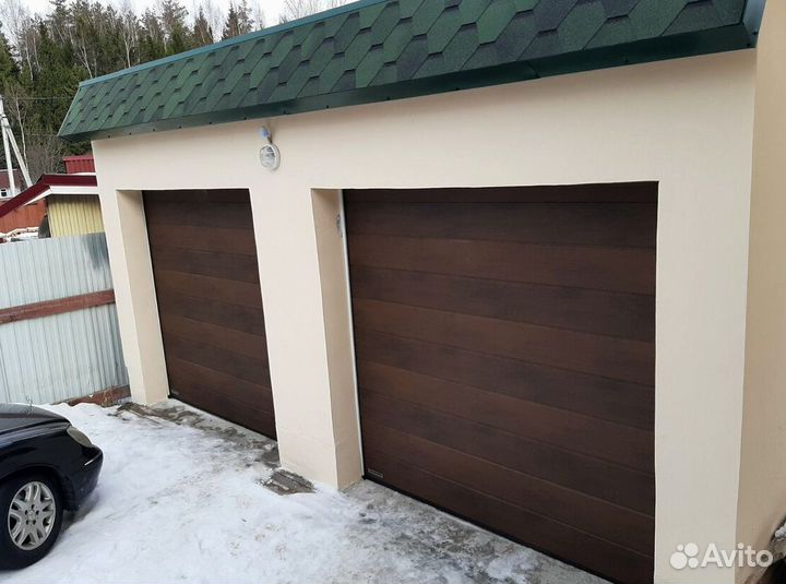 Секционные ворота